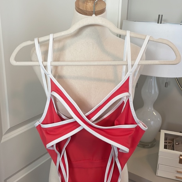 FP MOVEMENT | One More Serve Performance Onesie | Size: M - Picture 10 of 16